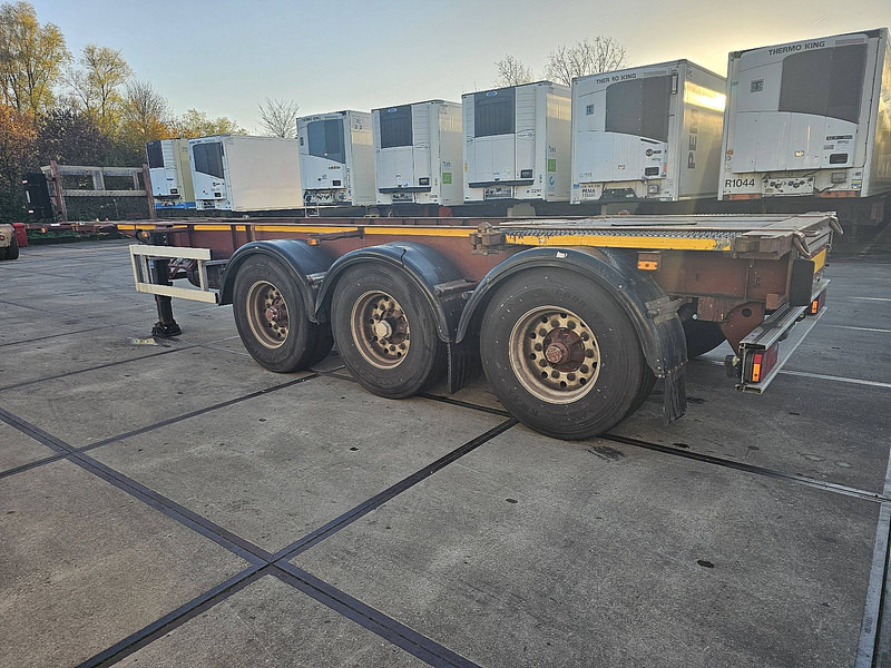 LAG O-3-38 CD ADR FL OX AT 20-30FT - Контейнеровоз/ Змінний кузов напівпричіп: фото 5 LAG O-3-38 CD ADR FL OX AT 20-30FT - Контейнеровоз/ Змінний кузов напівпричіп: фото 5