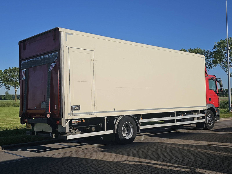 MAN 18.250 TGM BOX L 8.48 LIFT 2.5T - Вантажівка з закритим кузовом: фото 3 MAN 18.250 TGM BOX L 8.48 LIFT 2.5T - Вантажівка з закритим кузовом: фото 3