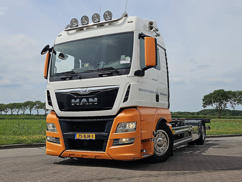 MAN 18.400 TGX XLX 4X2 2T LIFT INT. - Контейнеровоз/ Змінний кузов вантажівка: фото 1 MAN 18.400 TGX XLX 4X2 2T LIFT INT. - Контейнеровоз/ Змінний кузов вантажівка: фото 1