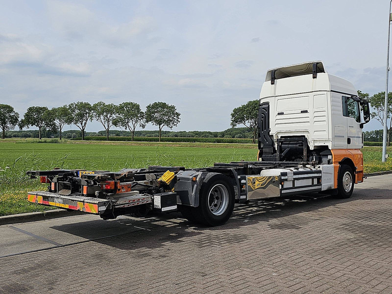 MAN 18.400 TGX XLX 4X2 2T LIFT INT. - Контейнеровоз/ Змінний кузов вантажівка: фото 3 MAN 18.400 TGX XLX 4X2 2T LIFT INT. - Контейнеровоз/ Змінний кузов вантажівка: фото 3