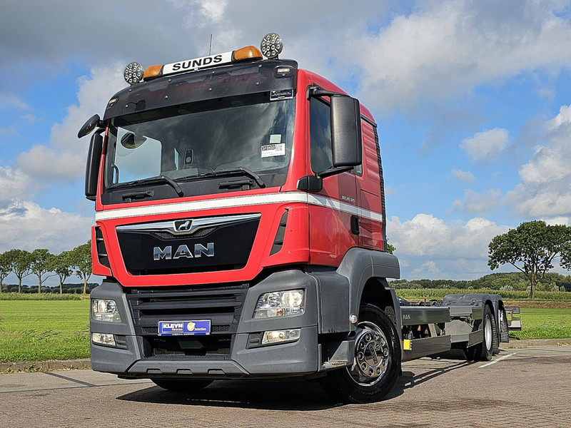 MAN 26.320 TGS 6X2-4 LL WB 590 - Вантажівка шасі: фото 1 MAN 26.320 TGS 6X2-4 LL WB 590 - Вантажівка шасі: фото 1