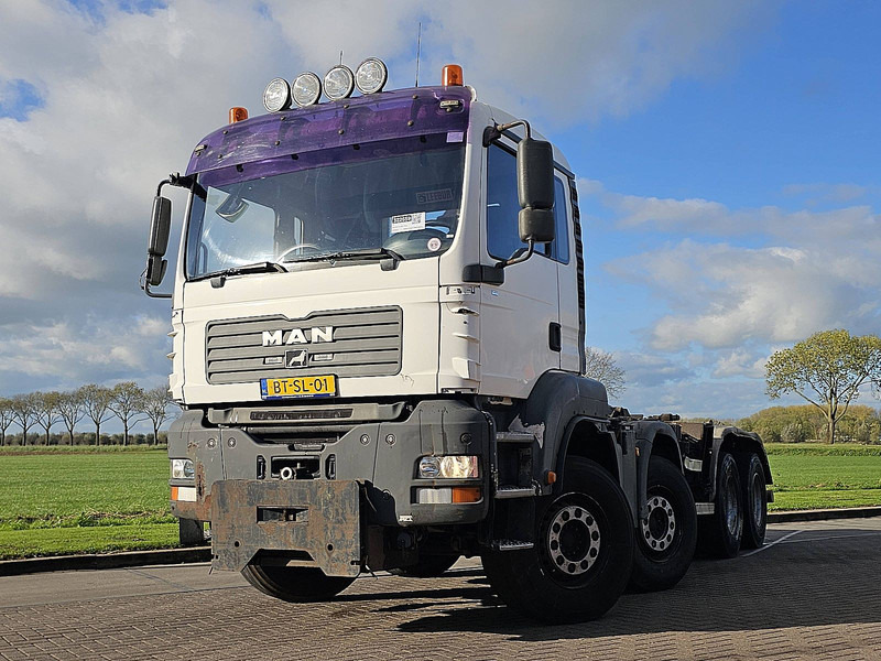 Гаковий мультиліфт вантажівка MAN 41.400 TGA: фото 1