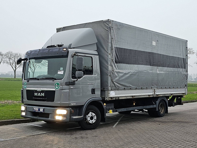 MAN 8.220 TGL MANUAL LIFT AIRCO - Тентована вантажівка: фото 2 MAN 8.220 TGL MANUAL LIFT AIRCO - Тентована вантажівка: фото 2
