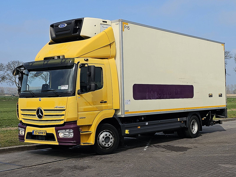 Mercedes-Benz ATEGO 1224 CARRIER TAILLIFT - Рефрижератор вантажівка: фото 2 Mercedes-Benz ATEGO 1224 CARRIER TAILLIFT - Рефрижератор вантажівка: фото 2