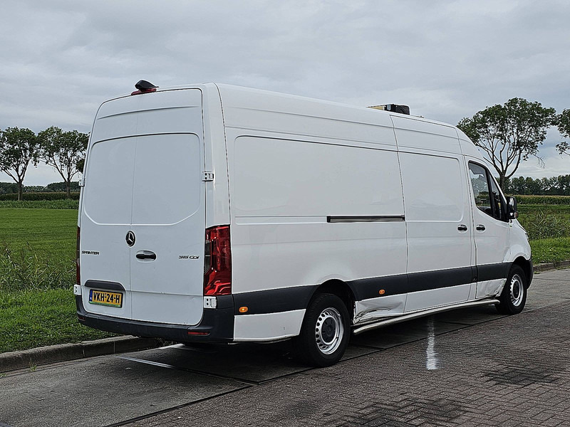 Mercedes-Benz Sprinter 315 FRIGO CARRIER EURO6 - Фургон-рефрижератор: фото 3 Mercedes-Benz Sprinter 315 FRIGO CARRIER EURO6 - Фургон-рефрижератор: фото 3