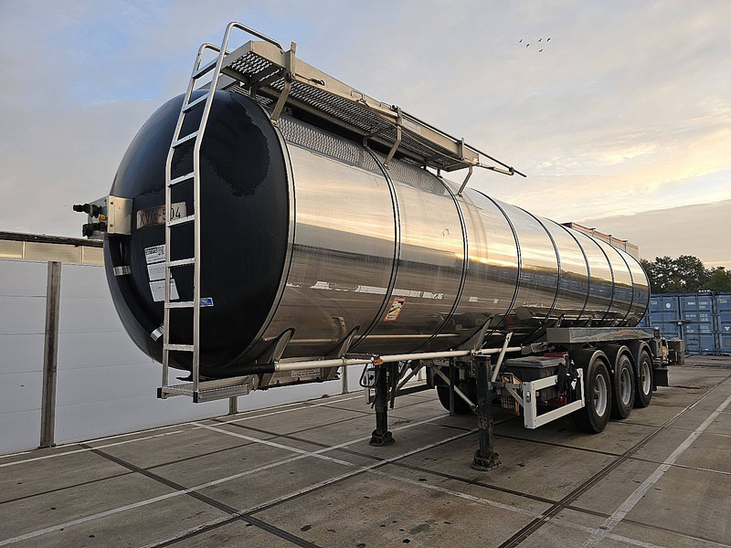 Feldbinder TSA 30,3-1 - Напівпричіп: фото 1 Feldbinder TSA 30,3-1 - Напівпричіп: фото 1