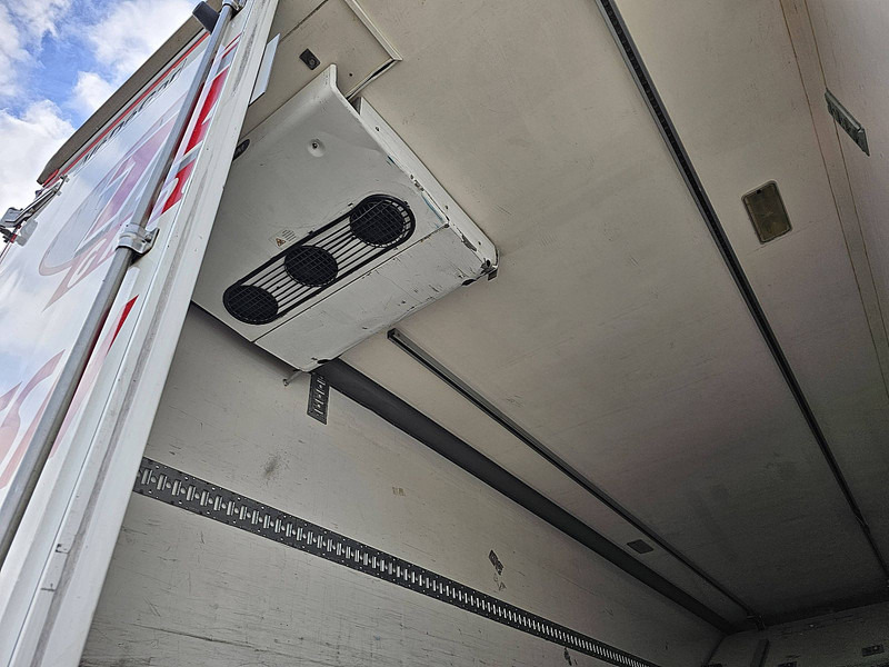 Рефрижератор напівпричіп SYSTEM TRAILERS Thermoking SLX Spect: фото 9 Рефрижератор напівпричіп SYSTEM TRAILERS Thermoking SLX Spect: фото 9