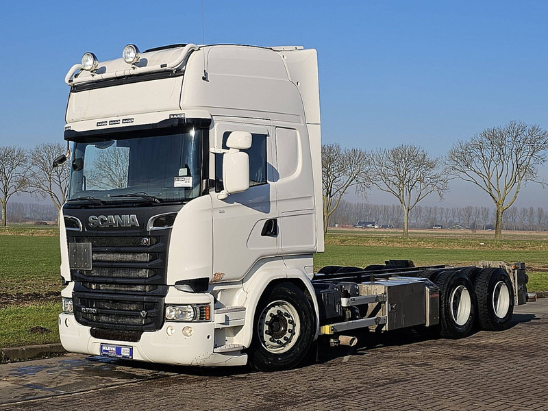 Scania R730 6X4 HNB RETARDER PTO - Вантажівка шасі: фото 2 Scania R730 6X4 HNB RETARDER PTO - Вантажівка шасі: фото 2