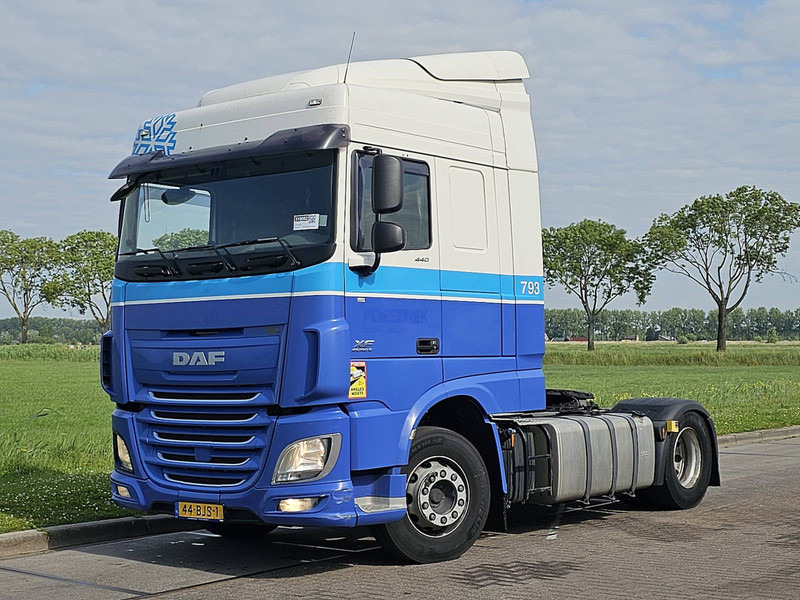 DAF XF 440 - Тягач: фото 2 DAF XF 440 - Тягач: фото 2