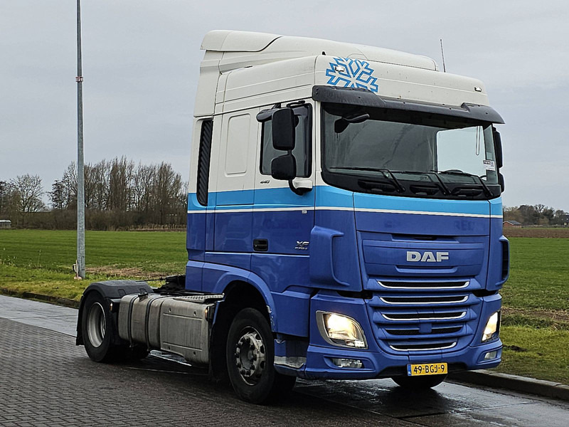 DAF XF 440 SPACECAB NL-TRUCK - Тягач: фото 5 DAF XF 440 SPACECAB NL-TRUCK - Тягач: фото 5