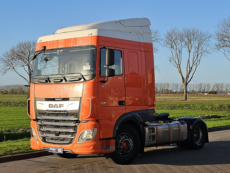 DAF XF 450 SPACECAB 2X TANK - Тягач: фото 2 DAF XF 450 SPACECAB 2X TANK - Тягач: фото 2