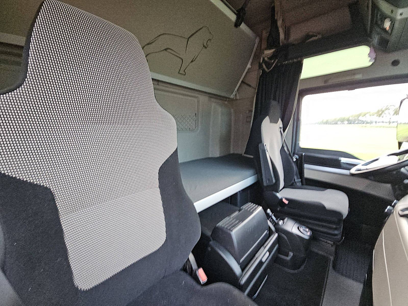 Тягач MAN 18.460 TGX: фото 14 Тягач MAN 18.460 TGX: фото 14