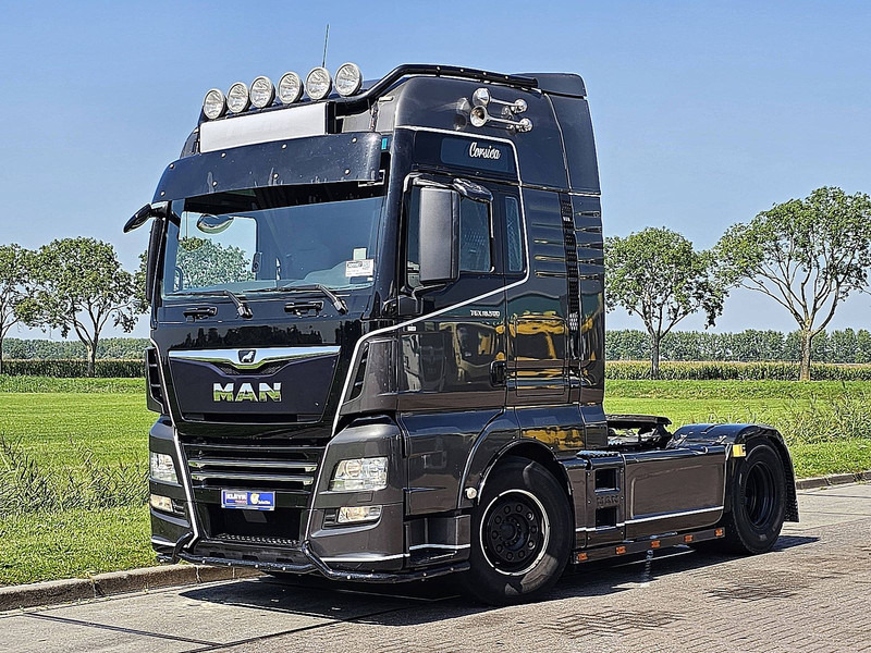 MAN 18.500 TGX XXL FULL OPTIONS - Тягач: фото 2 MAN 18.500 TGX XXL FULL OPTIONS - Тягач: фото 2