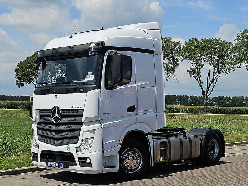 Mercedes-Benz ACTROS 1848 LS STR.SP. RET. 2X TANK - Тягач: фото 2 Mercedes-Benz ACTROS 1848 LS STR.SP. RET. 2X TANK - Тягач: фото 2