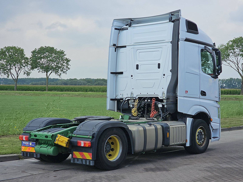 Mercedes-Benz ACTROS 1848 LS STR.SP. RET. 2X TANK - Тягач: фото 3 Mercedes-Benz ACTROS 1848 LS STR.SP. RET. 2X TANK - Тягач: фото 3