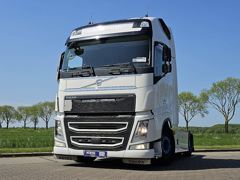 Volvo FH 500 XL 2X TANK SKIRTS - Тягач: фото 1 Volvo FH 500 XL 2X TANK SKIRTS - Тягач: фото 1