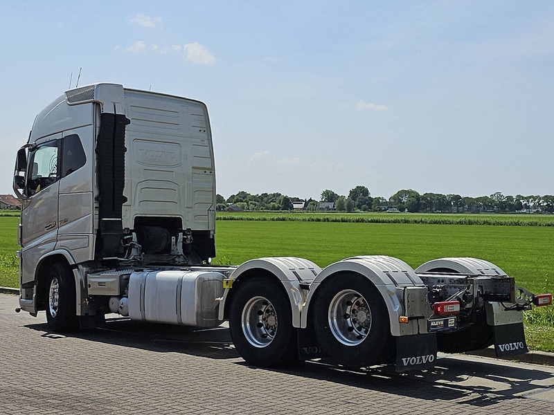 Вантажівка шасі Volvo FH 750 6X2 9T FA WB 430: фото 6