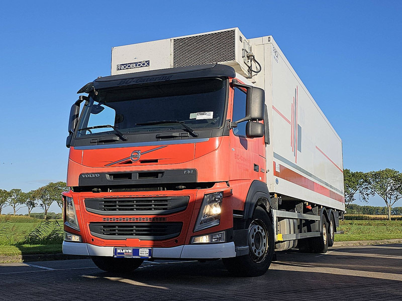 Volvo FM 330 6X2 FRIGOBL. LIFT - Рефрижератор вантажівка: фото 1 Volvo FM 330 6X2 FRIGOBL. LIFT - Рефрижератор вантажівка: фото 1