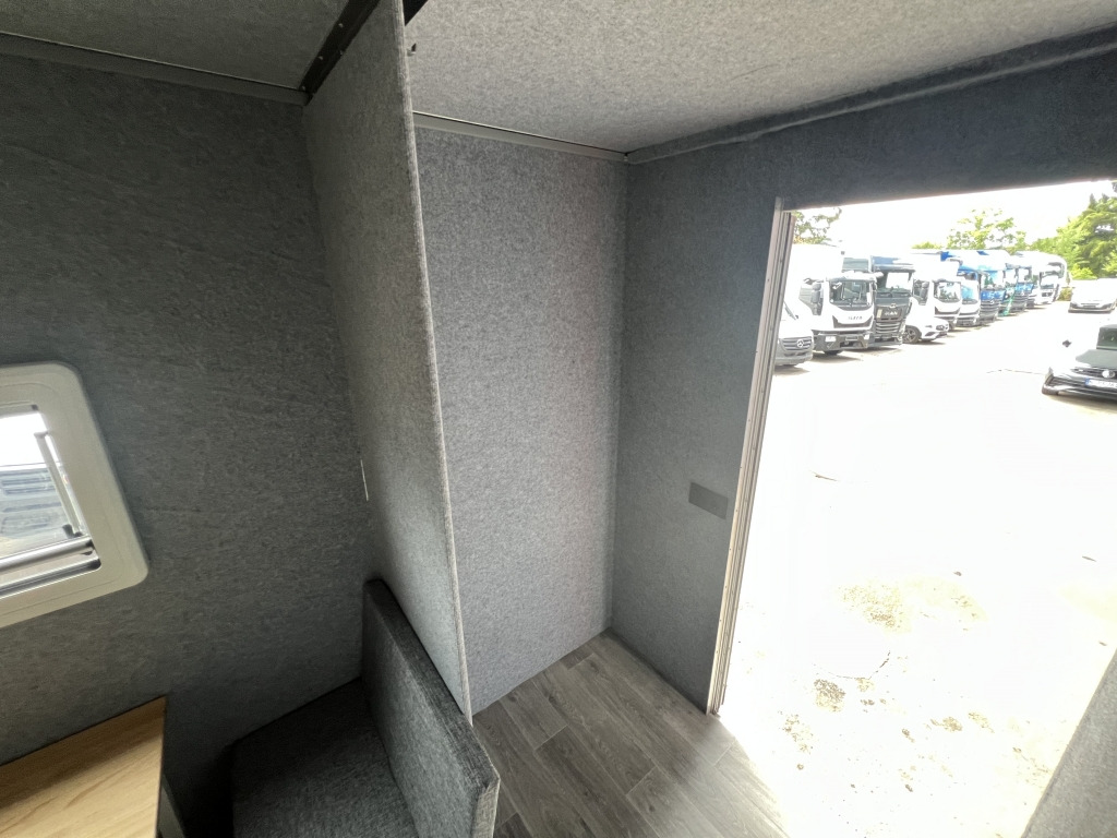 Iveco Daily 35S14 Klima Orig.127'km Küche Doppelbett - Будинок на колесах: фото 2 Iveco Daily 35S14 Klima Orig.127'km Küche Doppelbett - Будинок на колесах: фото 2