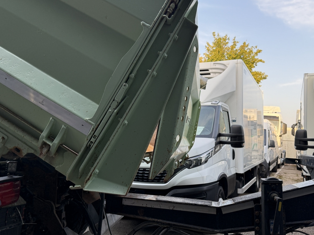 MAN TGS 26.500 6x4 12m³ Kipper Retarder NAVI  1.Hand - Самоскид вантажівка: фото 2 MAN TGS 26.500 6x4 12m³ Kipper Retarder NAVI  1.Hand - Самоскид вантажівка: фото 2