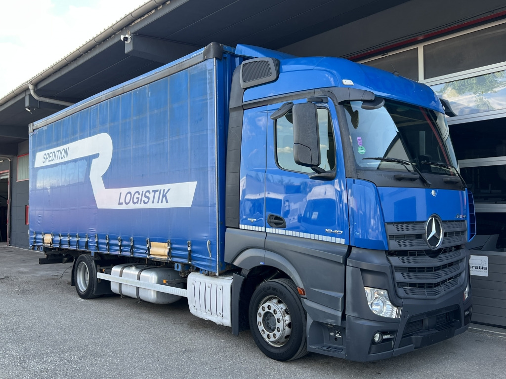 Mercedes-Benz Actros 1840 MEGA Jumbo Klima Reatarder ACC-Tempo - Тентована вантажівка: фото 1 Mercedes-Benz Actros 1840 MEGA Jumbo Klima Reatarder ACC-Tempo - Тентована вантажівка: фото 1