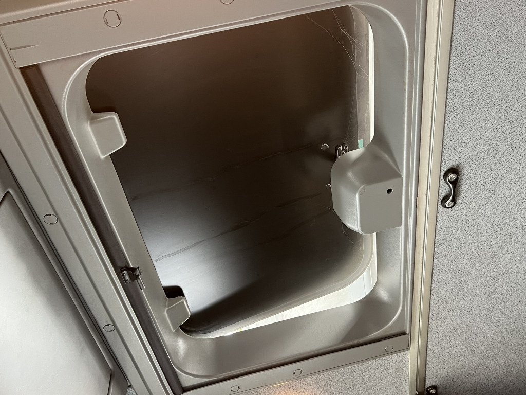 Mercedes-Benz Atego 1230 Klima ACC Schlafkabine 7,2m P+P LBW - Тентована вантажівка: фото 5 Mercedes-Benz Atego 1230 Klima ACC Schlafkabine 7,2m P+P LBW - Тентована вантажівка: фото 5