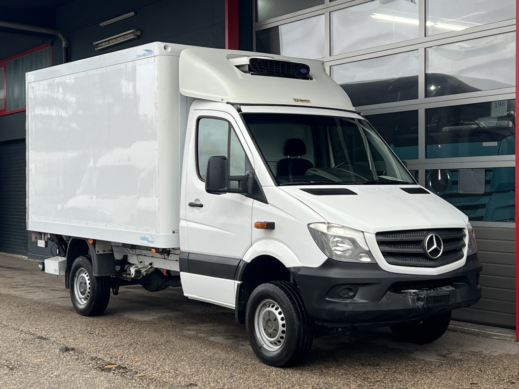 Mercedes-Benz Sprinter 316 CDI 4x4 3,4m CarrierViento Tiefkühl - Фургон-рефрижератор: фото 1 Mercedes-Benz Sprinter 316 CDI 4x4 3,4m CarrierViento Tiefkühl - Фургон-рефрижератор: фото 1
