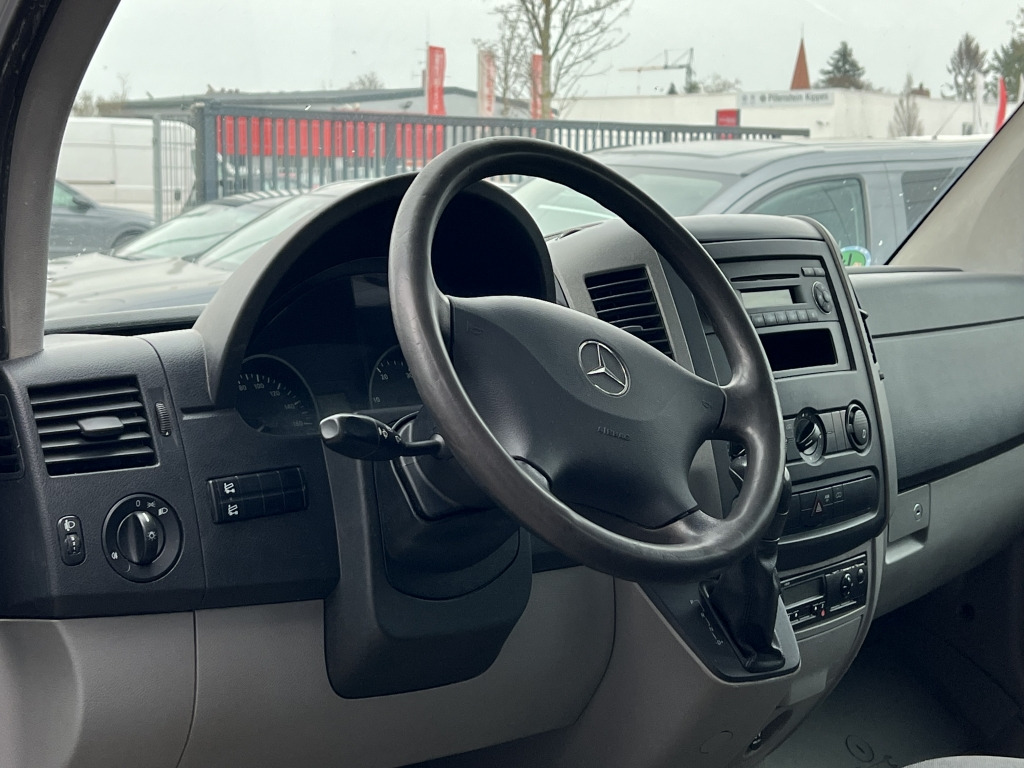 Mercedes-Benz Sprinter 316 CDI 4x4 6-Sitzer Doka 2,2m Schild - Малотоннажний самоскид, Вантажопасажирський фургон: фото 3 Mercedes-Benz Sprinter 316 CDI 4x4 6-Sitzer Doka 2,2m Schild - Малотоннажний самоскид, Вантажопасажирський фургон: фото 3