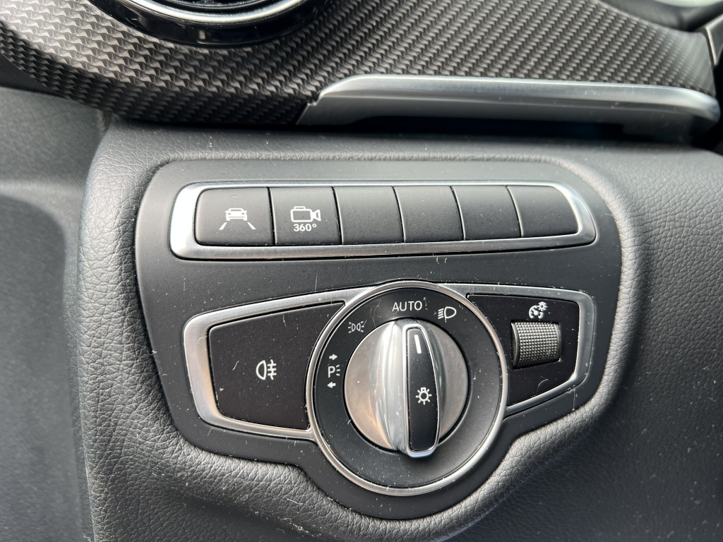 Mercedes-Benz V 300 d AVANTGARDE AMG line kompakt Burmester - Легковий автомобіль: фото 2 Mercedes-Benz V 300 d AVANTGARDE AMG line kompakt Burmester - Легковий автомобіль: фото 2