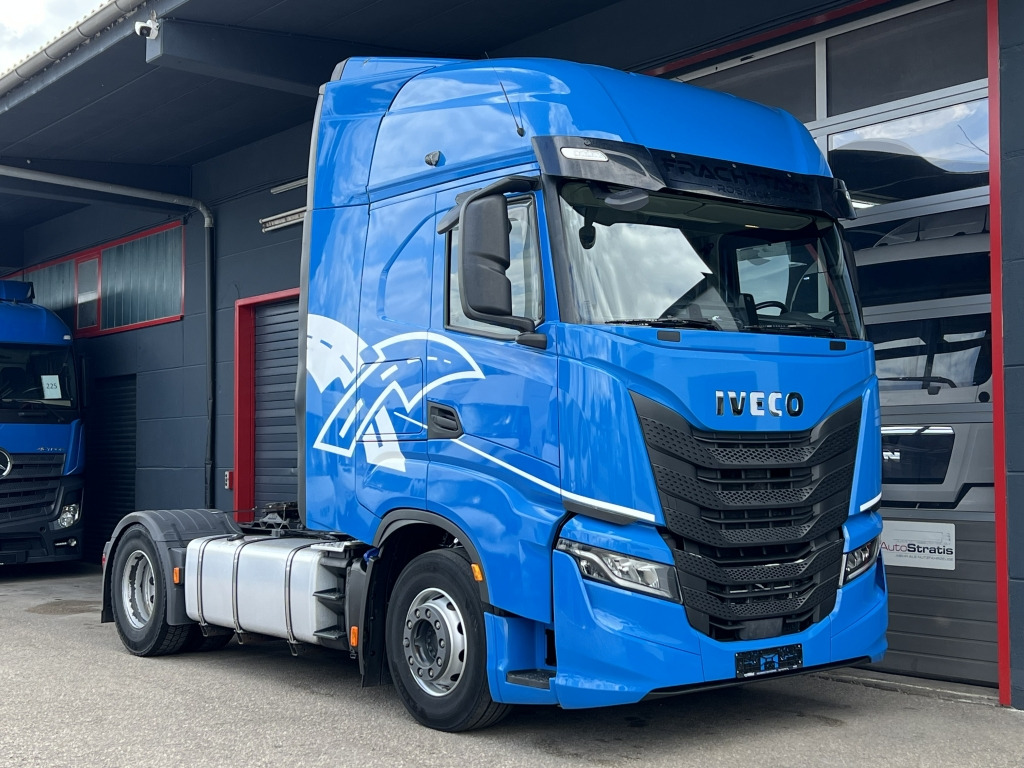 Iveco S-WAY AS440S48 Stralis Intarder 2x Kühlschrank - Тягач: фото 1 Iveco S-WAY AS440S48 Stralis Intarder 2x Kühlschrank - Тягач: фото 1