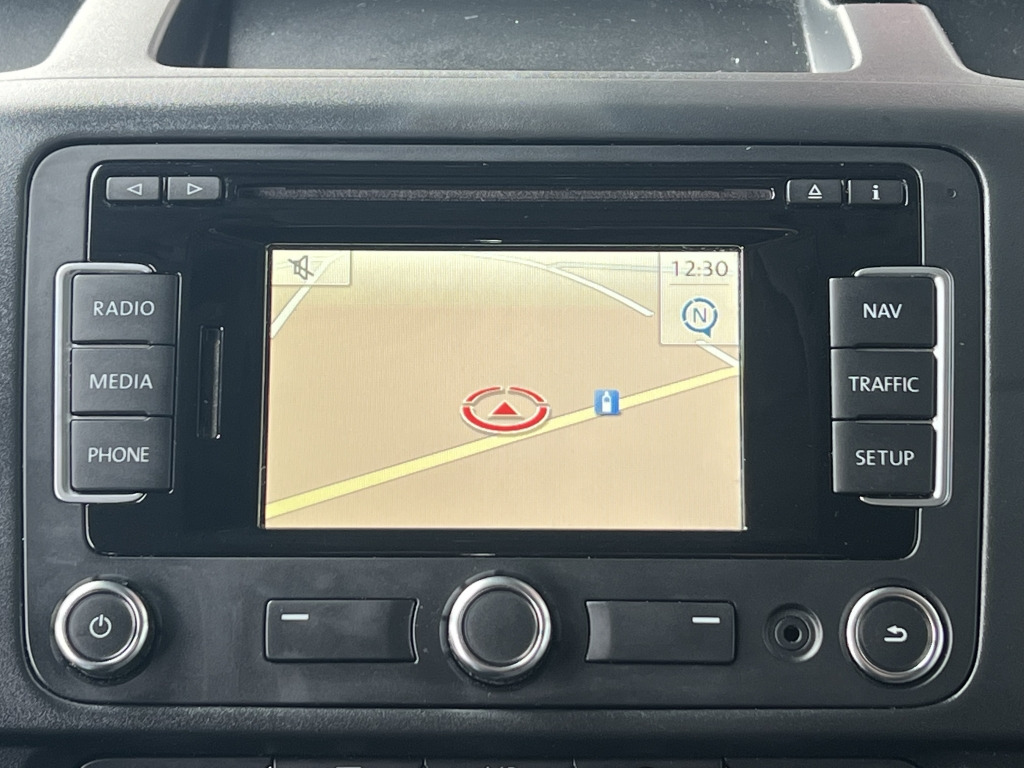 VW T5 Kombi 2,0 TDI BlueMotion Klima 9-Sitzer - Легковий автомобіль: фото 3 VW T5 Kombi 2,0 TDI BlueMotion Klima 9-Sitzer - Легковий автомобіль: фото 3