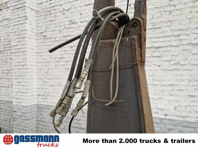 AR 202 - Гаковий/ Cкіповий навантажувач: фото 4 AR 202 - Гаковий/ Cкіповий навантажувач: фото 4