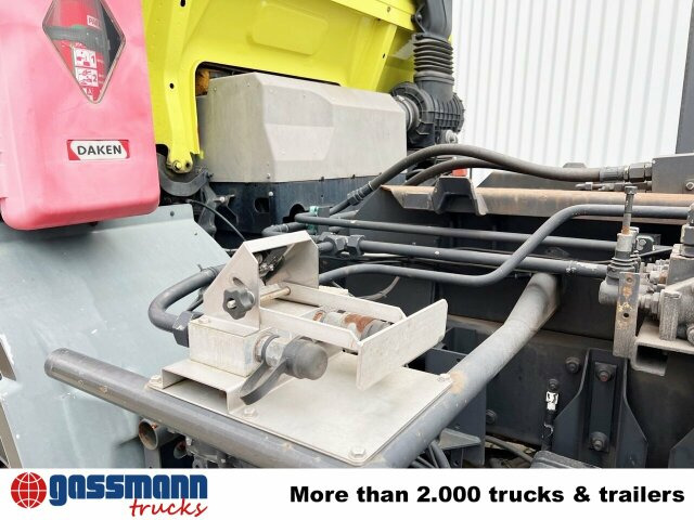 DAF 65.210 4x4 - Гаковий мультиліфт вантажівка: фото 2 DAF 65.210 4x4 - Гаковий мультиліфт вантажівка: фото 2