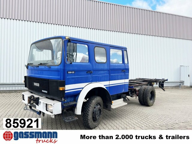 Iveco 120-23 AW 4x4 Doka, V8-Motor, Seilwinde - Вантажівка шасі: фото 1 Iveco 120-23 AW 4x4 Doka, V8-Motor, Seilwinde - Вантажівка шасі: фото 1