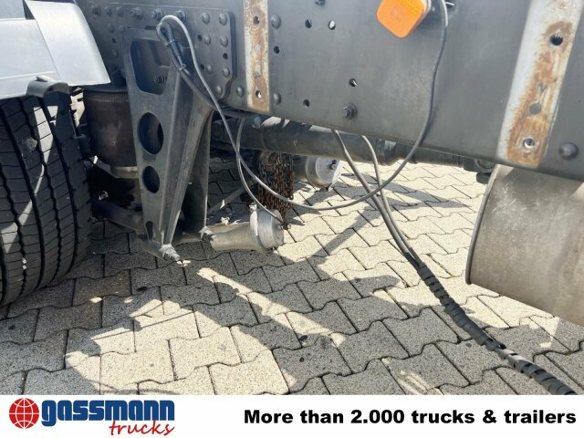 MAN 25/18.284 6x2-4 LL, Retarder, Lenkachse - Вантажівка шасі: фото 2 MAN 25/18.284 6x2-4 LL, Retarder, Lenkachse - Вантажівка шасі: фото 2