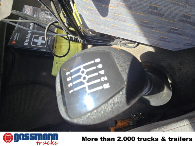 MAN F10 26.272 6x6, F90 - Вантажівка шасі: фото 3 MAN F10 26.272 6x6, F90 - Вантажівка шасі: фото 3