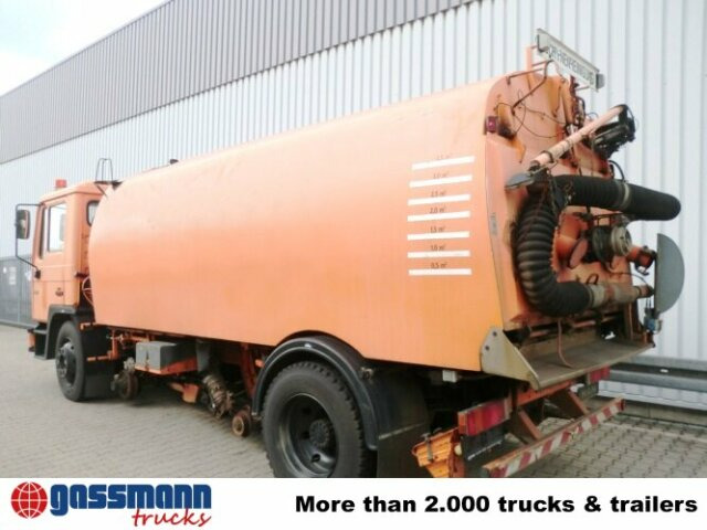 MAN M03 14.152 4x2, Schienenkehrmaschine - Підмітально-прибиральна машина: фото 5 MAN M03 14.152 4x2, Schienenkehrmaschine - Підмітально-прибиральна машина: фото 5