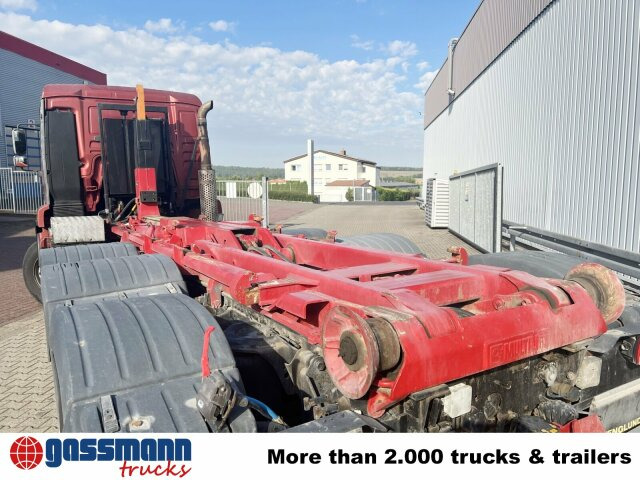 MAN TGA 25.530 8x4-4 BL, Lift-/Lenkachse - Гаковий мультиліфт вантажівка: фото 3 MAN TGA 25.530 8x4-4 BL, Lift-/Lenkachse - Гаковий мультиліфт вантажівка: фото 3