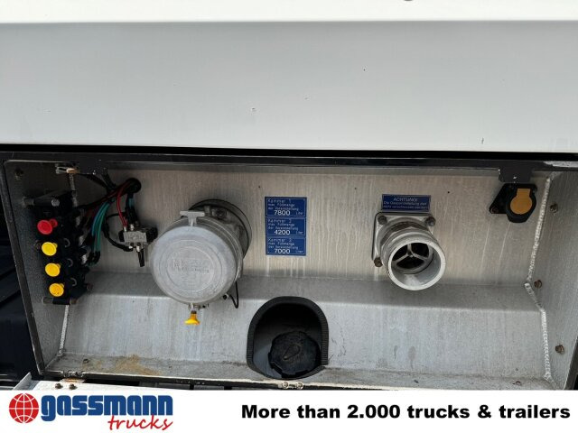 MAN TGA 26.390 6X2-4 BL, Lenk-/Liftachse, Willig - Вантажівка цистерна: фото 3 MAN TGA 26.390 6X2-4 BL, Lenk-/Liftachse, Willig - Вантажівка цистерна: фото 3