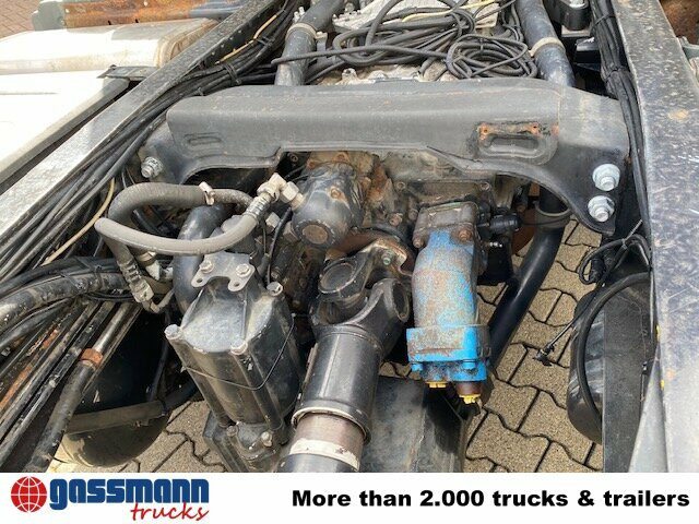 MAN TGA 35.480 8x4-4 BL, Lift-/Lenkachse - Вантажівка шасі: фото 2 MAN TGA 35.480 8x4-4 BL, Lift-/Lenkachse - Вантажівка шасі: фото 2