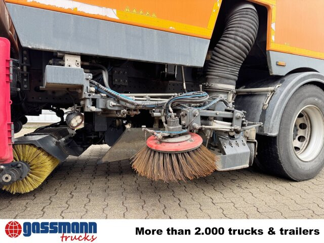 MAN TGM 18.250 4X2 BB, Kehrmaschine Brock SL200/2 - Підмітально-прибиральна машина: фото 3 MAN TGM 18.250 4X2 BB, Kehrmaschine Brock SL200/2 - Підмітально-прибиральна машина: фото 3