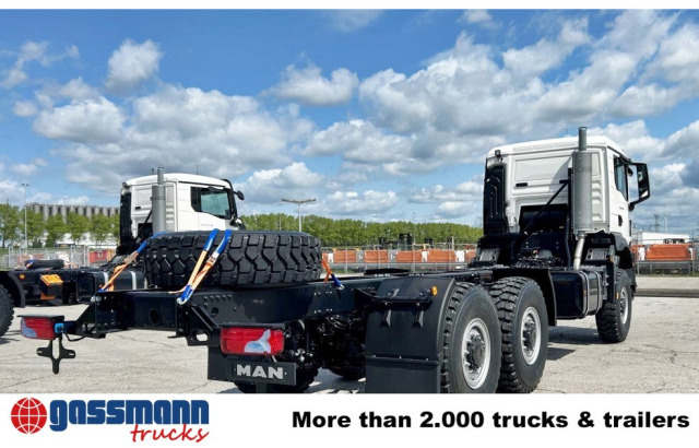 MAN TGS 33.440 6x6 BB CH, Euro2, Einzelbereifung, 4x - Вантажівка шасі: фото 4 MAN TGS 33.440 6x6 BB CH, Euro2, Einzelbereifung, 4x - Вантажівка шасі: фото 4
