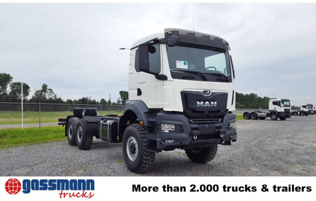 MAN TGS 33.440 6x6 BB CH, Euro2, Einzelbereifung - Вантажівка шасі: фото 3 MAN TGS 33.440 6x6 BB CH, Euro2, Einzelbereifung - Вантажівка шасі: фото 3