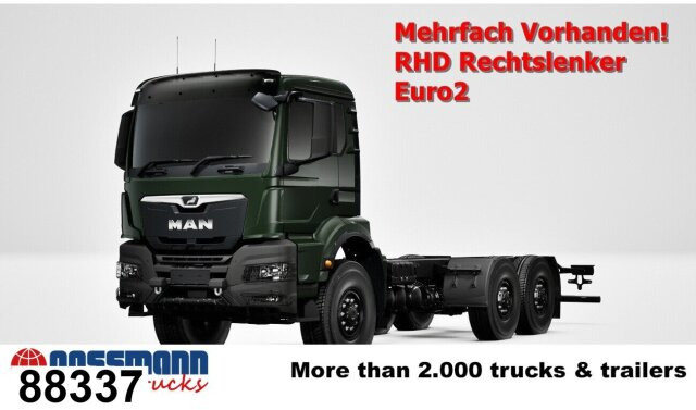 MAN TGS 33.440 6x6 BB CH RHD, Euro2, Rechtslenker, - Вантажівка шасі: фото 1 MAN TGS 33.440 6x6 BB CH RHD, Euro2, Rechtslenker, - Вантажівка шасі: фото 1