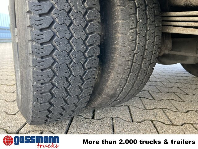 Mercedes-Benz 711 D-KA 4x2, Standklima, 11-Sitze, 2 x on stock - Мікроавтобус, Пасажирський фургон: фото 3 Mercedes-Benz 711 D-KA 4x2, Standklima, 11-Sitze, 2 x on stock - Мікроавтобус, Пасажирський фургон: фото 3