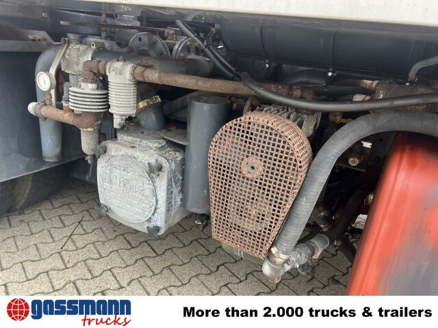 Mercedes-Benz Actros 2541 L 6x2, Lenkachse, Küller Saug- und - Підмітально-прибиральна машина: фото 2 Mercedes-Benz Actros 2541 L 6x2, Lenkachse, Küller Saug- und - Підмітально-прибиральна машина: фото 2