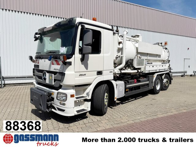 Mercedes-Benz Actros 2541 L 6x2, Müller Saug-/Spülwagen ca. - Підмітально-прибиральна машина: фото 1 Mercedes-Benz Actros 2541 L 6x2, Müller Saug-/Spülwagen ca. - Підмітально-прибиральна машина: фото 1