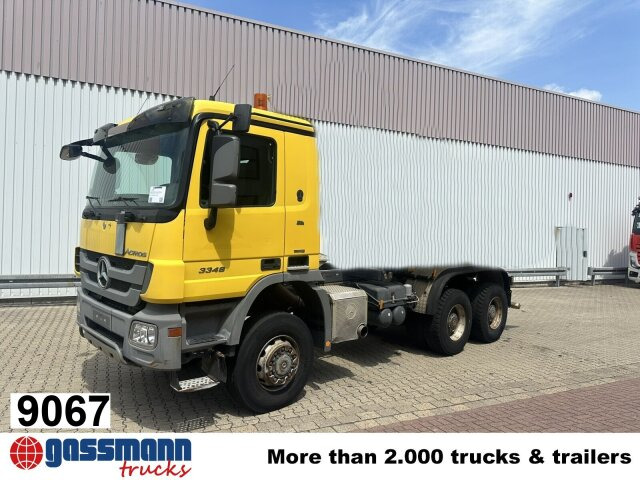 Mercedes-Benz Actros 3348 AK 6x6 - Вантажівка шасі: фото 1 Mercedes-Benz Actros 3348 AK 6x6 - Вантажівка шасі: фото 1