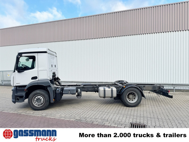 Бортова вантажівка/ Платформа, Вантажівка з маніпулятором Mercedes-Benz Arocs 1840 L 4x2, Kran Palfinger PK12001L,: фото 14