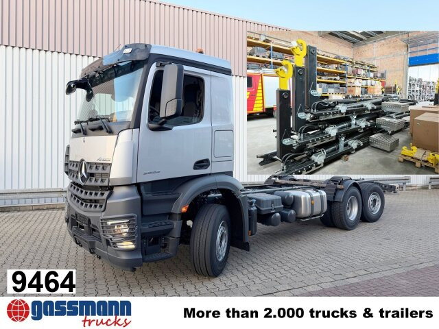 Mercedes-Benz Arocs 2553 L 6x2, Lenk-/Liftachse, Navi, - Гаковий мультиліфт вантажівка: фото 1 Mercedes-Benz Arocs 2553 L 6x2, Lenk-/Liftachse, Navi, - Гаковий мультиліфт вантажівка: фото 1